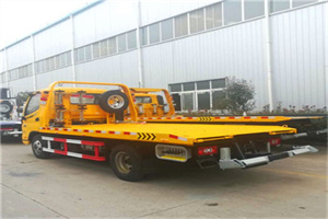 红岗区附近拖车救援搭电